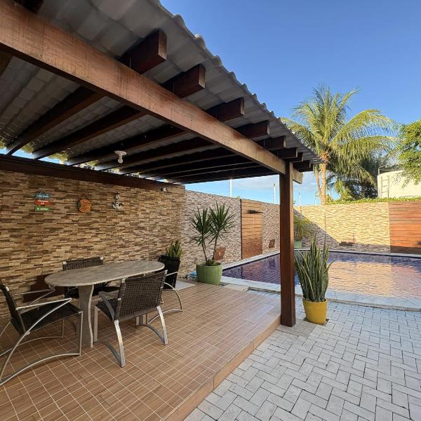 Casa de Luxo com Marina, Piscina e Píer