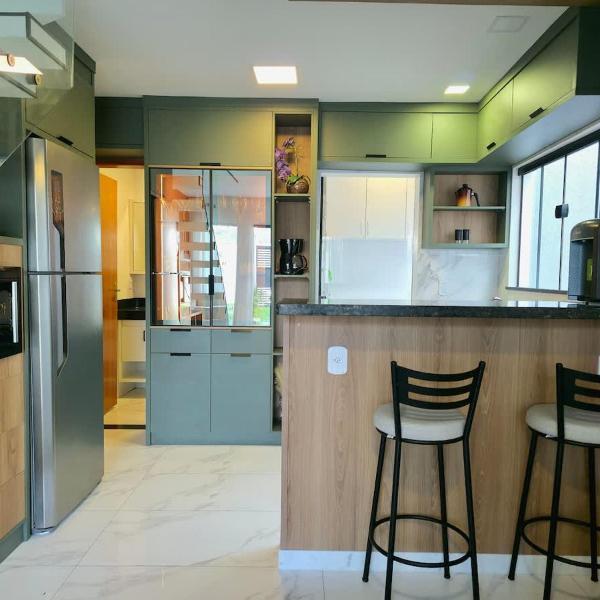 Casa Moderna no Pero com Churrasqueira e Todo Conforto - Foto 2