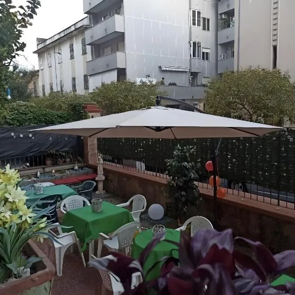 Home Joséphine - Caserta, hotell sihtkohas Caserta