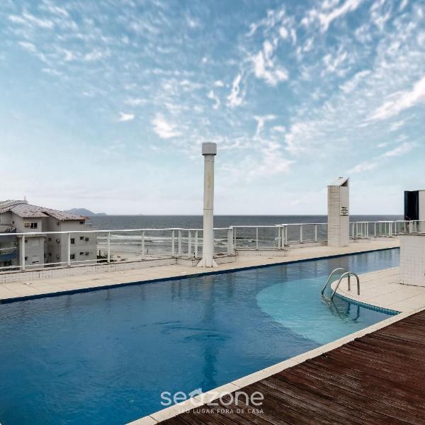 Apto em cond. a beira mar com piscina EAR0401