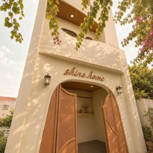 Shine Home, hotel en Hue