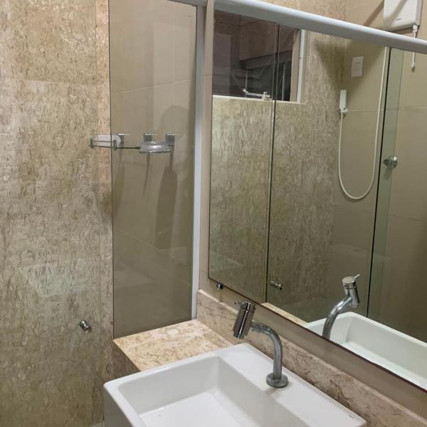 Casa moderna e sofisticada com coragem privativa - Foto 3