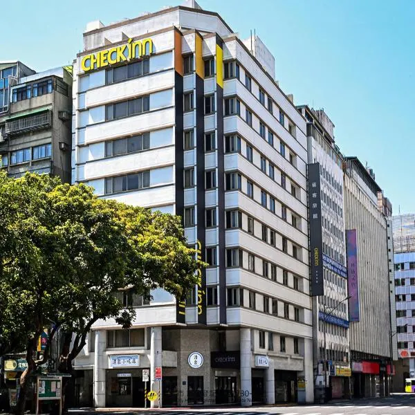 CHECK inn Taipei Main Station, hotel in Taipei