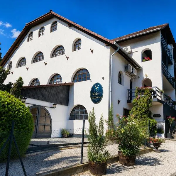 Villa Malazzo, hotel a Balatongyörök