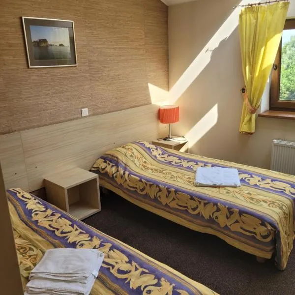 RV kavinė motelis, hotell i Salaperaugis