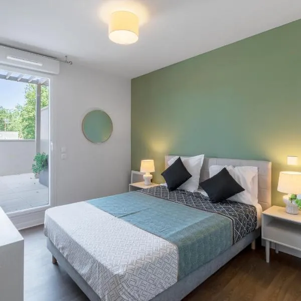Zenao Appart'hôtels Beaucaire, hotel i Beaucaire