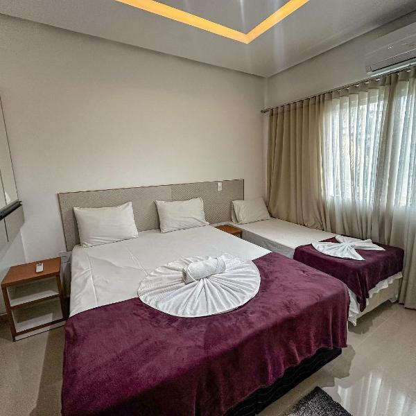 Aptos Pavimento superior a aproximadamente 50m da praia de taperapuã 2Q com ar e sala climatizada - Foto 2