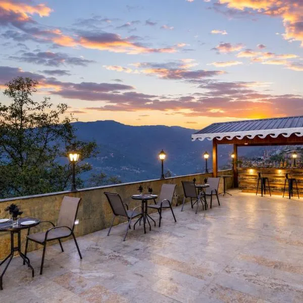 Mount Himalayan Hotel、ガントクのホテル