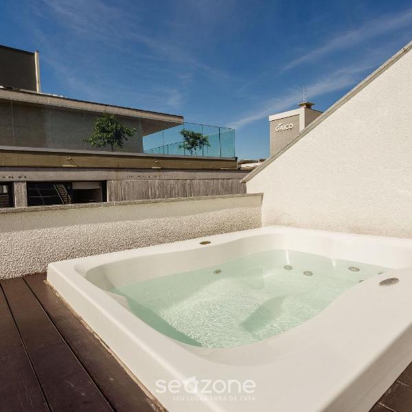 Duplex moderno c/ jacuzzi a 240m da praia JRR410
