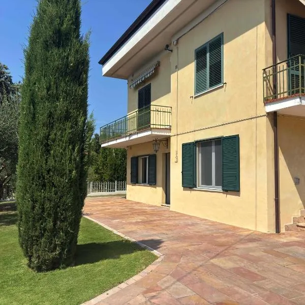 Villa Mario, hotel u gradu Senigalija