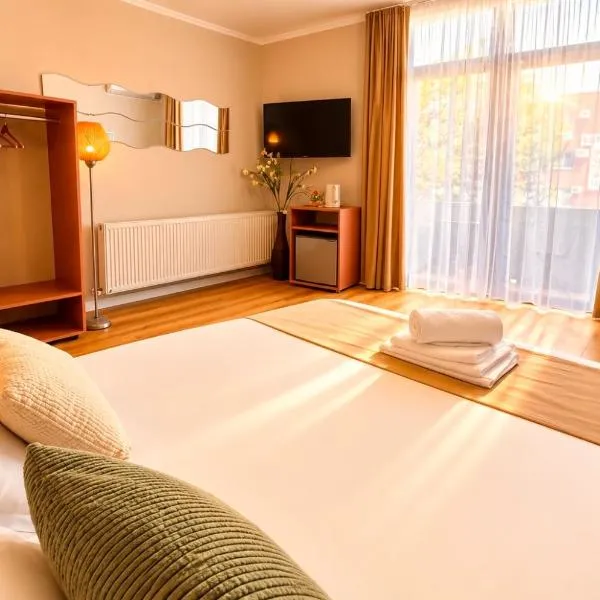 Hotel EOS, hotel din București