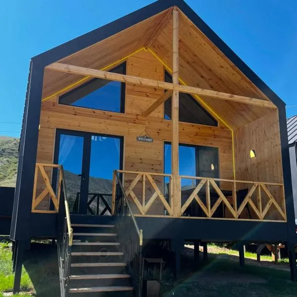 Kolsay Kayindy Barnhouse โรงแรมในSaty