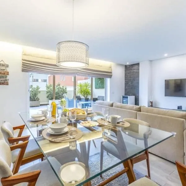 Tide Terrace Duplex by Portugal Active, hotel in Viana do Castelo