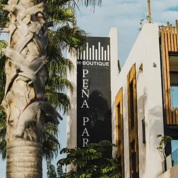 H Boutique Peña Parda – hotel w mieście La Herradura