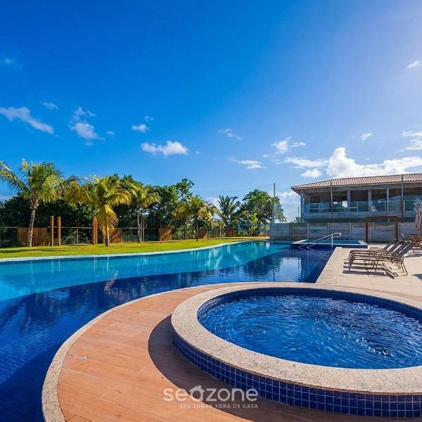 Casa em condo c piscina em Itacimirim IBV0013