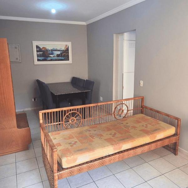 ESD01- Ar Condicionado 5min a pé da Praia da Enseada, Apartamento - Foto 4
