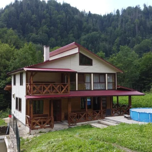Karpatske-Dzerelo, hotell sihtkohas Roztoky