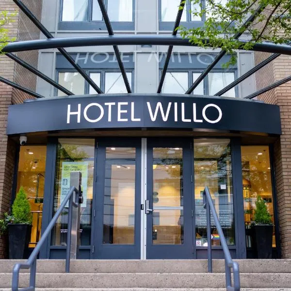 Hotel Willo - previously known YWCA Hotel, hotel en Vancouver