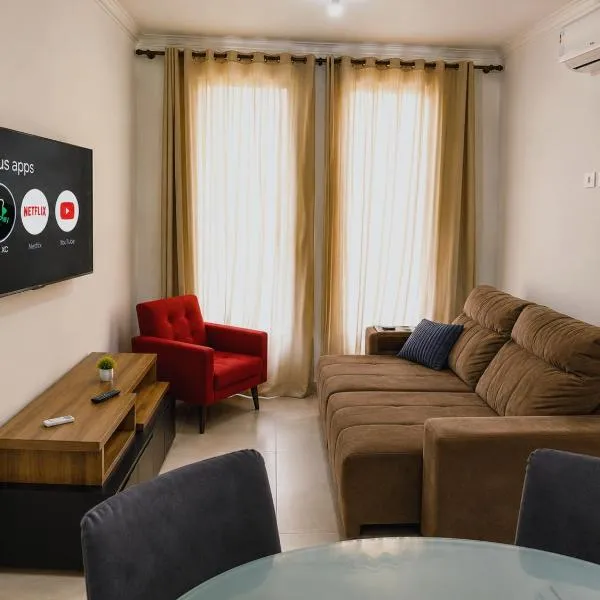 Casa Jack&Mari c ar-condicionado, Wi-Fi e churrasqueira, 600m da praia, 2 quartos sendo 1suíte, até 8 pessoas, готель у місті Ітапоа