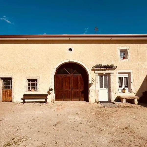 gîte Le Cocon de Saint Jean, hotel v destinaci Dommartin-sur-Vraine