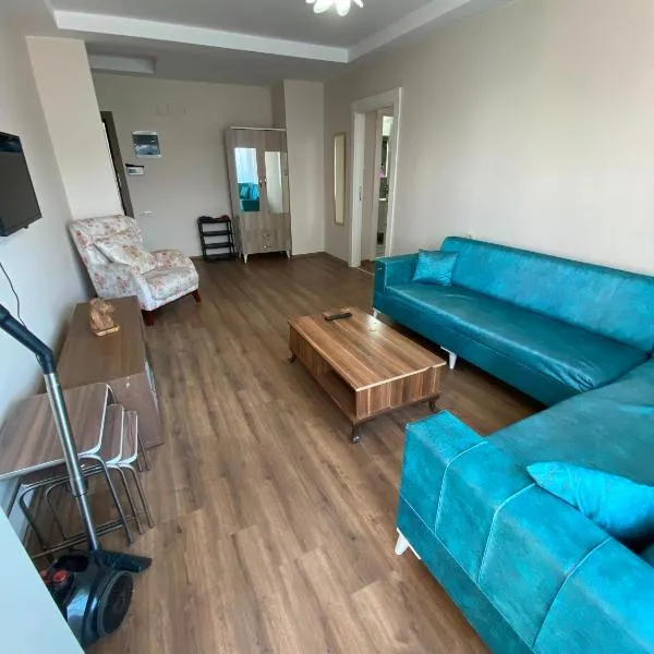 mersin yenisehirde üç odali daire her yere kolay ulaşım #daire, hotel v mestu Mersin