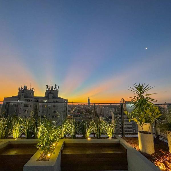 Amazing Views in City Center Ideal for Remote Work