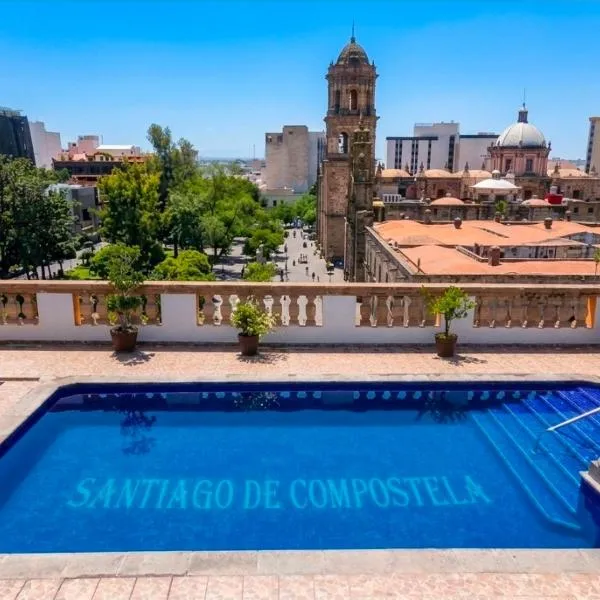 Hotel Santiago De Compostela - Guadalajara Centro Historico、グアダラハラのホテル