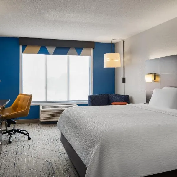 Holiday Inn Express Hotel & Suites Altoona-Des Moines by IHG, hotelli kohteessa Altoona