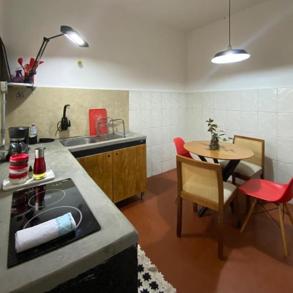 Apto com dois quartos, perto do metrô Faria Lima - Foto 4
