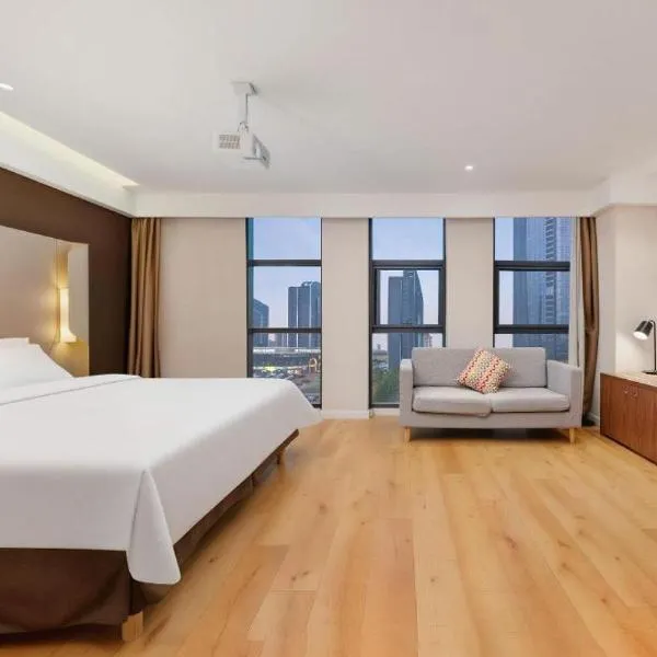 Campanile Hotel Dongying Financial Port, хотел в Дуньин