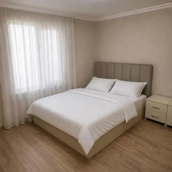 Guest House Near Airport, hotel en Zvartnots International Airport
