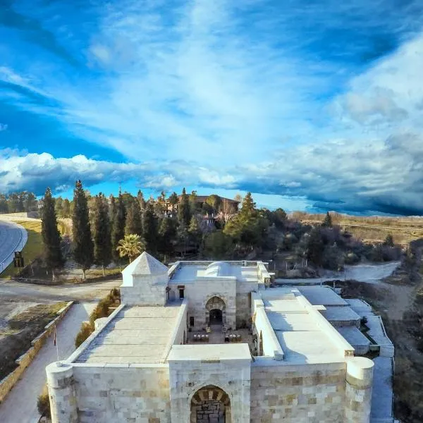 Akhan Kervansaray Hotel, hotel v destinaci Eskihisar