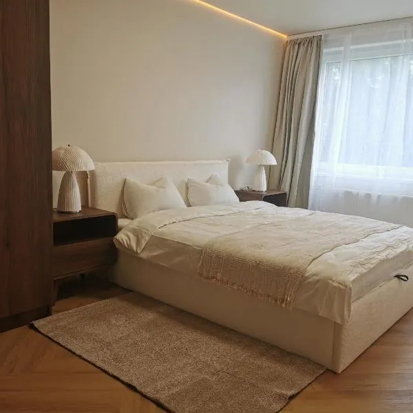 H-BERG Apartment Liepāja、リエパーヤのホテル
