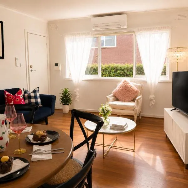 Audreys St Kilda F1 Grand Prix, Beach, Courtyard & Free Secure Parking, hotel in Melbourne