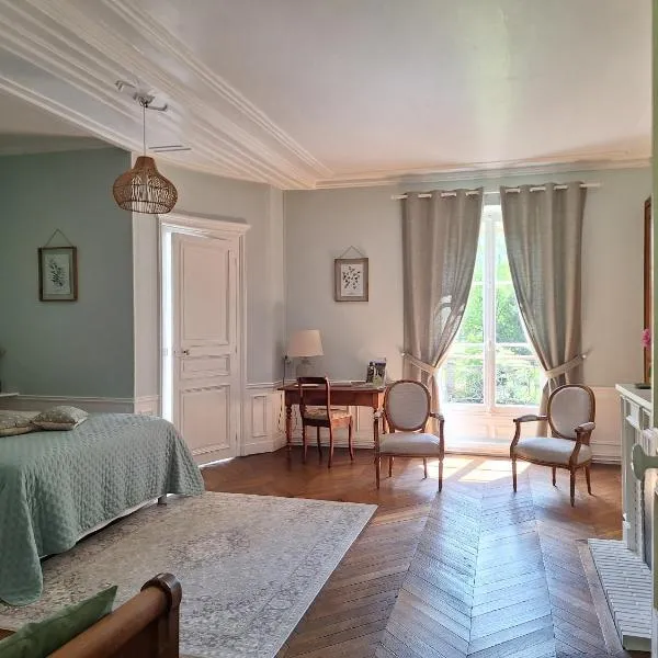 Chambre d'hôtes du Château de Digeon, hotel in Morvillers-Saint-Saturnin