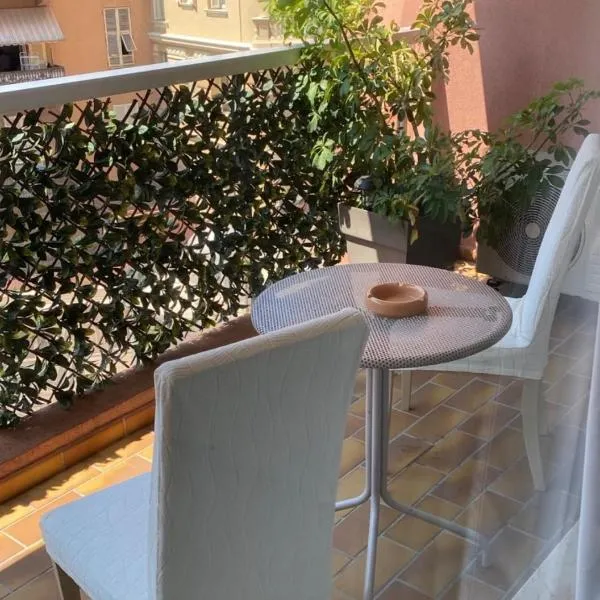 Monaco Studio "907", hotel i Monte Carlo