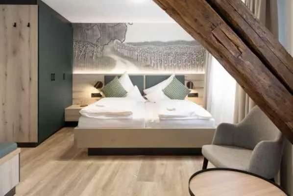 Hotel-Gasthof Zur Kapelle, hôtel à Nonnenhorn