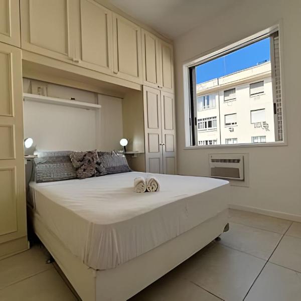 Praia e Metrô: Apartamento completo para 5 pessoas