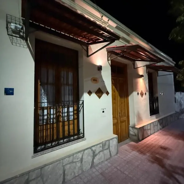 Casa de Adobe Doña Tinogasta، فندق في تينوغاستا