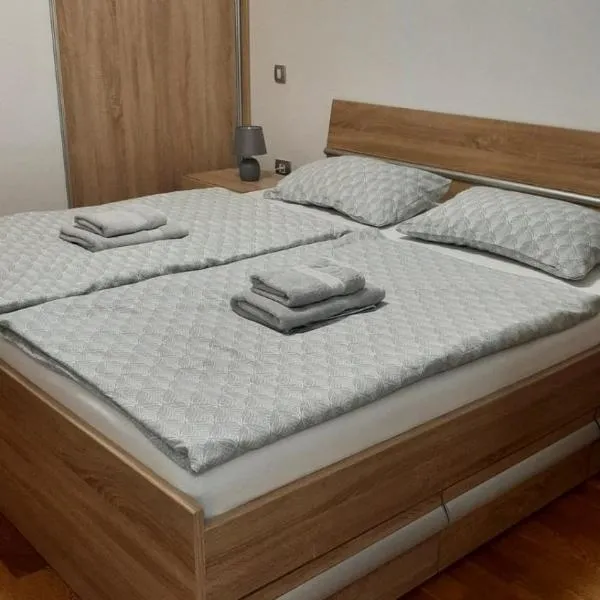 APP Kumarjeva, hotel i Koper