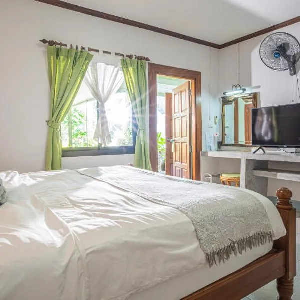 The Houme - Fisherman Village, hotel in Bophut