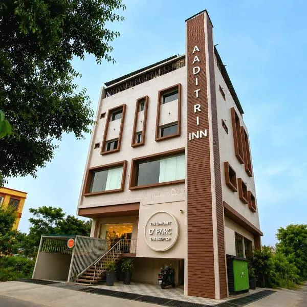 Aaditri Inn, hotel din Gorakhpur