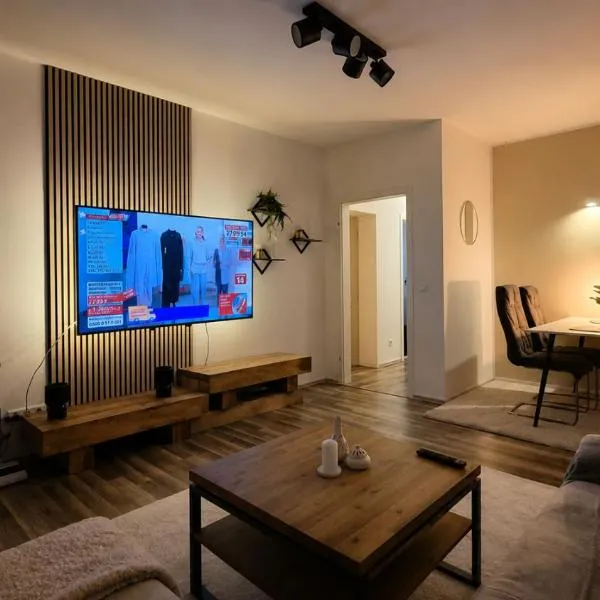 Moderne liebevolle Ferienwohnung، فندق في برغكامن