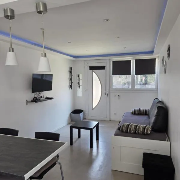 Coquet et confortable Appartement T2, hotel en Rognac