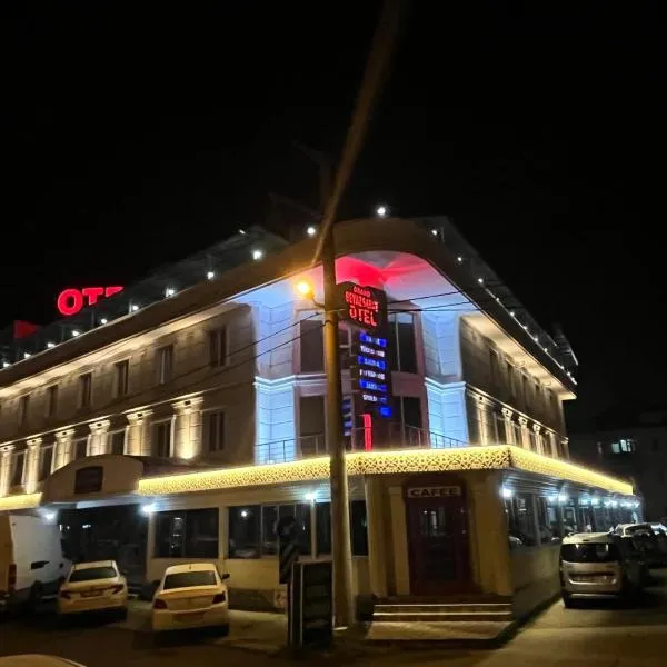 Grand Beyaz Saray Otel, hotel en Duzce