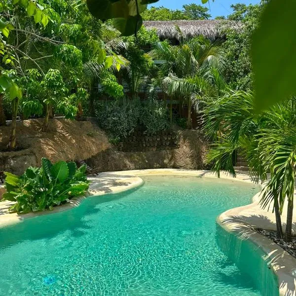 COCOS HOTEL, hotel in Zipolite
