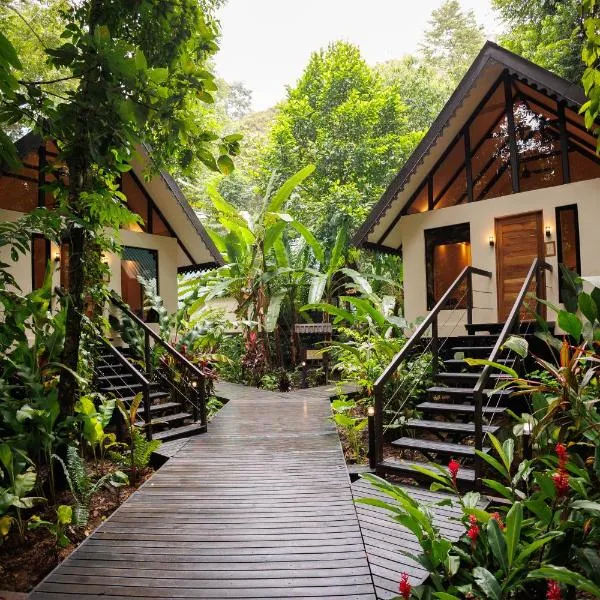 Almonds & Corals Boutique Hotel, hotel din Puerto Viejo