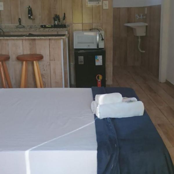 Estúdio aconchegante de 20m² com cozinha completa e vista para área verde