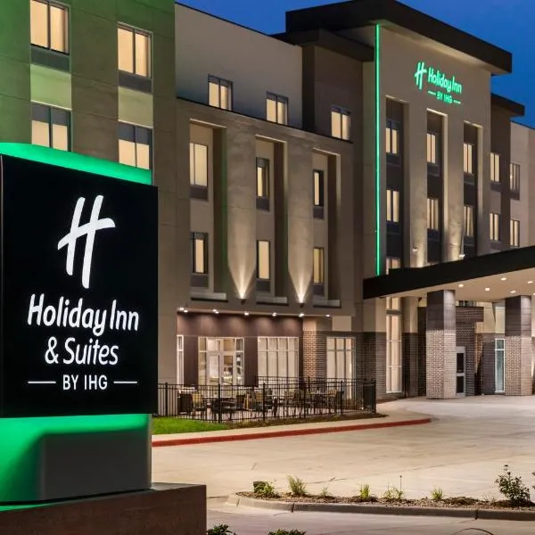 Holiday Inn & Suites Commerce City - Denver Airport by IHG, hótel í Commerce City