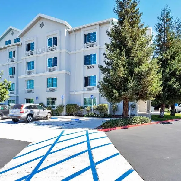 Motel 6-Belmont, CA - San Francisco - Redwood City – hotel w mieście San Mateo